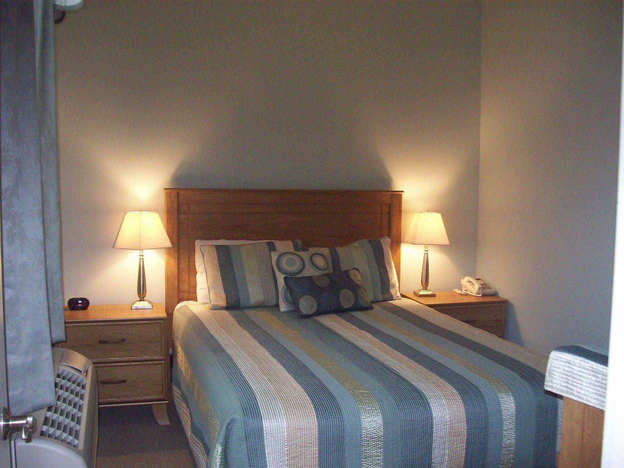 Colonels Suites Northeast Harbor ภายนอก รูปภาพ